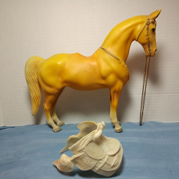 Extremely RARE 1970 Breyer Palomino Western Horse w/Hump Original Metal Reins - Picture 13 of 16